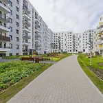 Elegant Szafrańców By Renters Apartamento *