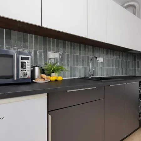 Elegant Szafrancow By Renters * Varšava