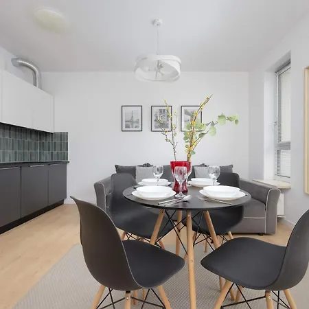 Elegant Szafrancow By Renters * Warszawa